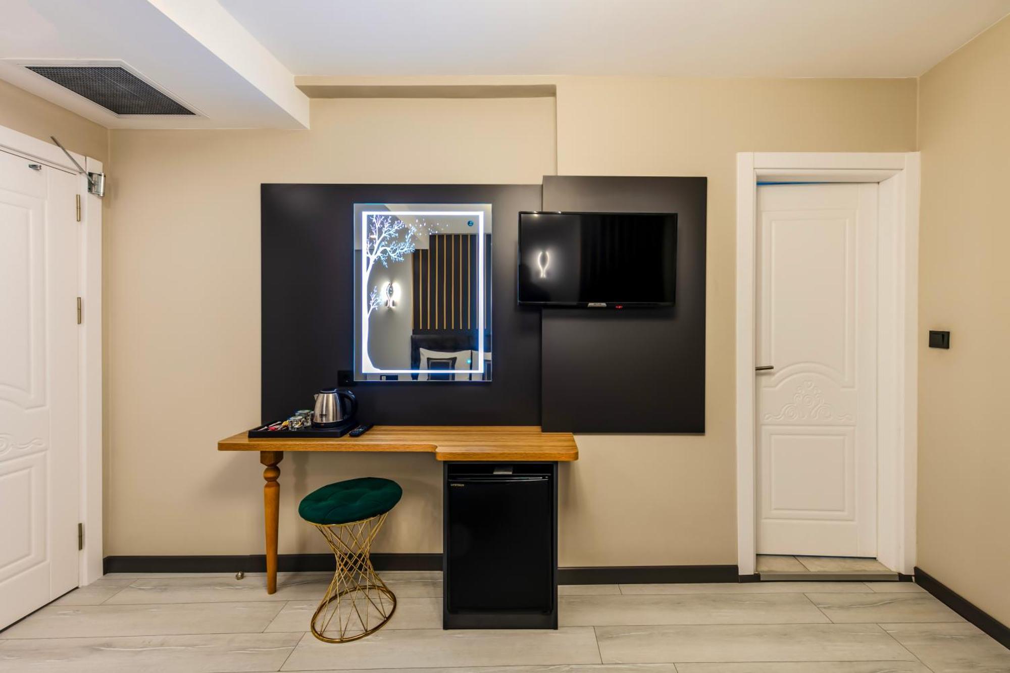 Med Life Hotel Istanbul Airport Arnavutkoy Exteriör bild